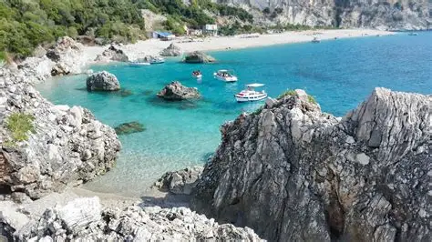 Sarande to Krorez Beach